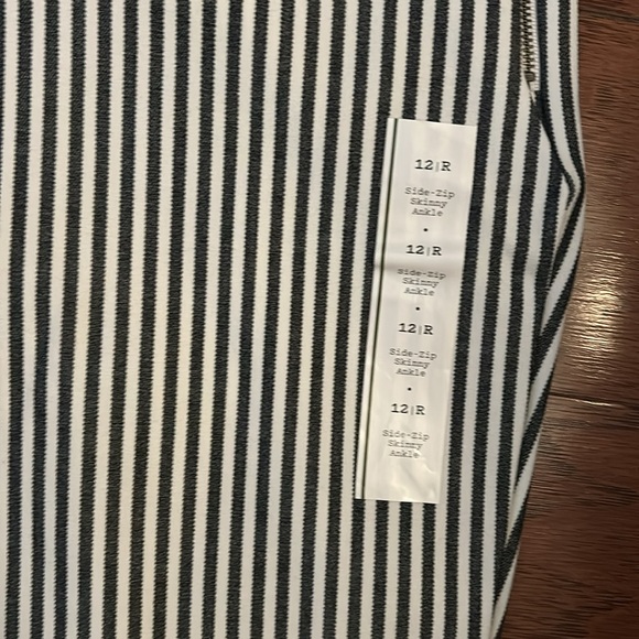 A new day striped pants - Picture 2 of 6